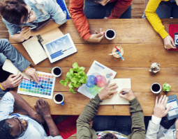 15 ways email signature branding can boost your brand 4 15 Ways Email Signature Branding Can Boost Your Brand